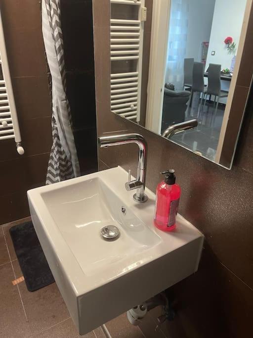Apartment In Wien Mariahilferstrasse/Schwendermarkt 외부 사진